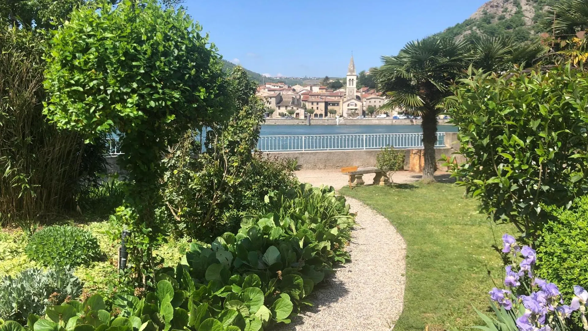 Villa Rhona Andancette France