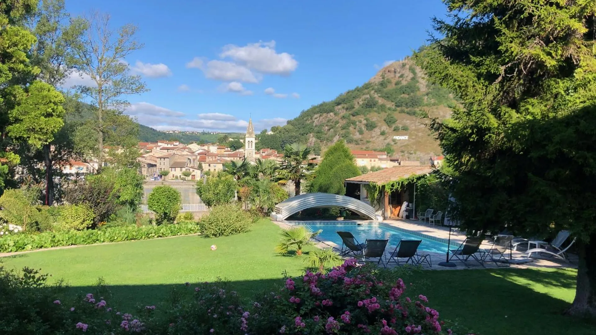 فندق مبيت وإفطار Andancette Villa Rhona