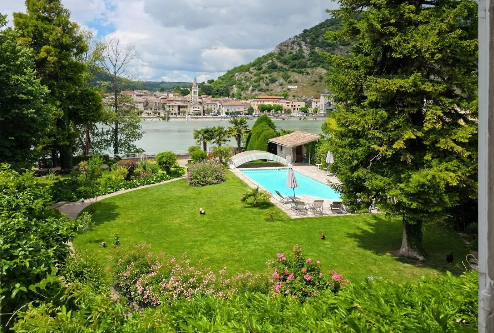Andancette Villa Rhona 0*,