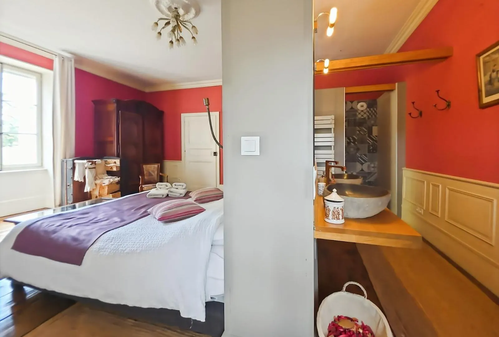 Andancette Villa Rhona לינה וארוחת בוקר